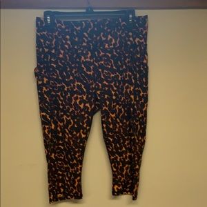 Fabletics Capri Legging